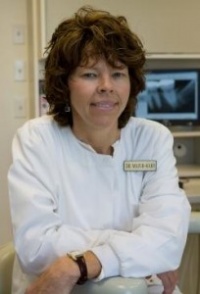 Dr. Michelle L Mazur-kary DDS