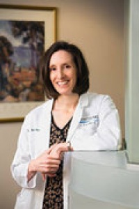 Dr. Stefanie  Nunez MD