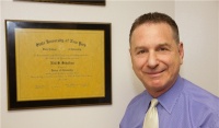Dr. Neil S Schafran O.D., Optometrist