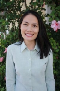 Dr. Dr. Cindy Brayer, Dentist