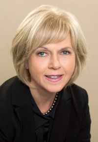 Dr. Cynthia Renee Ward DC, Chiropractor