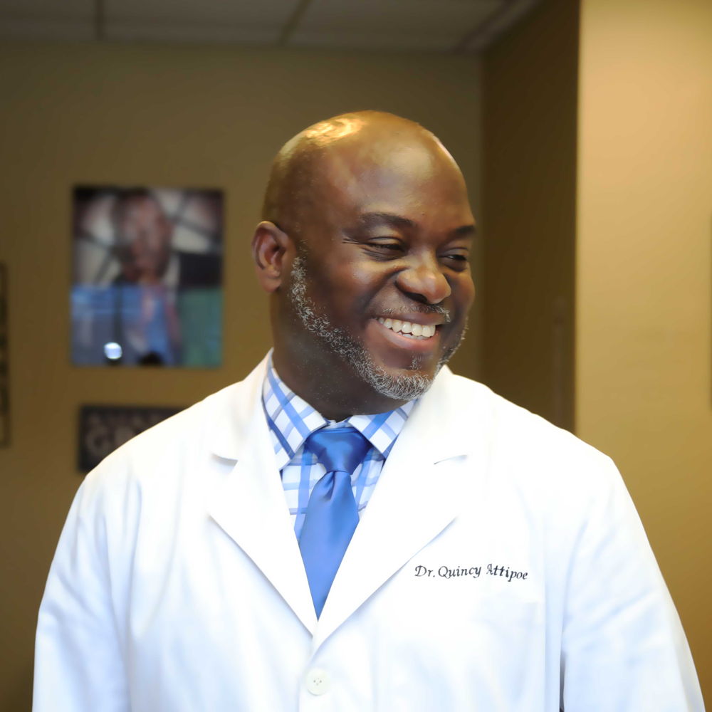 Dr. Dr. Quincy Attipoe, DDS, Dentist