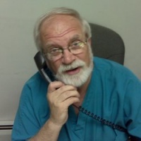Dr. Mark E. Rickards DDS, Dentist