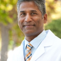 Dr. Rakesh Donthineni M.D., Orthopedist