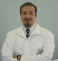 Dr. Amr M Abdelaziz DDS