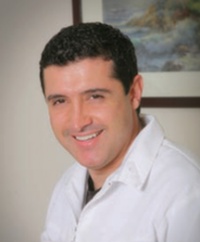 Mr. Mauricio Fonrodona D.D.S., Dentist