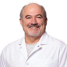 Dr. Dr. Toby Derloshon, Dentist