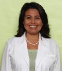 Dr. Jackelinne Pilar Villalobos D.O.