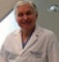 Dr. Raymond M Bonneau MD, Orthopedist