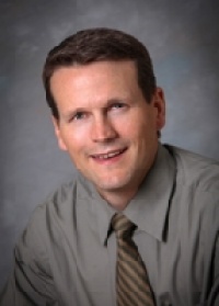Dr. Elliott J Anderson MD, Internist