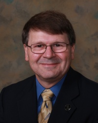 Dr. Stanley M Kozakowski MD
