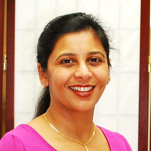 Mrs. Dr. Ekta Shah, Dentist