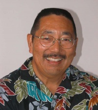 Dr. R Glenn Kitasoe DDS, Dentist