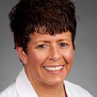 Dr. Erika Cappelluti MD, Internist