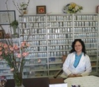 Dr. Yarong Lin ACUPUNCTURIST, Acupuncturist