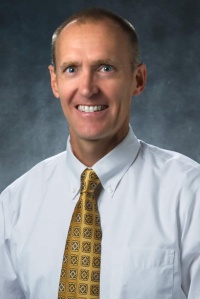 Dr. Michael W Pratt DC, Chiropractor