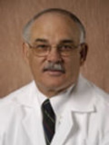 Daniel E Potts  MD