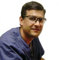 Dr. Carlos  Cruz D.D.S.