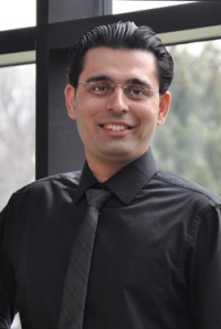 Dr. Omaid K Ahmad, Prosthodontist