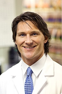 Dr. Derrick  Fluhme MD