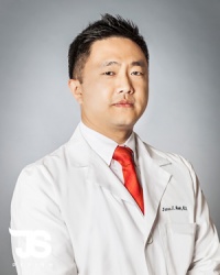 Dr. James J Kwak M.D., Family Practitioner