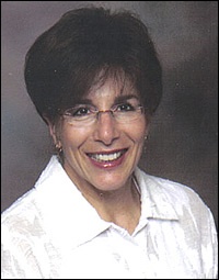 Mrs. Lou Ann Horstmann DC, Chiropractor