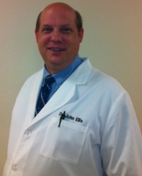Dr. John L Ellis OD, Optometrist