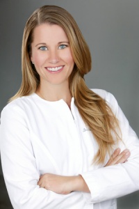 Dr. Summer Nicole Rydel D.D.S, Dentist