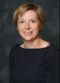 Dr. Elizabeth  Regan MD