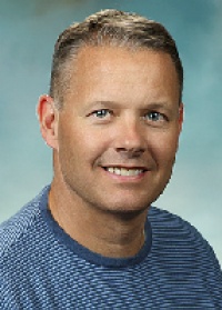 Dr. Brian C Kindred MD, Orthopedist
