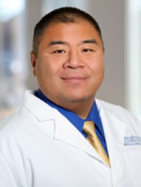 Dr. Mccann Houng M.D., Family Practitioner