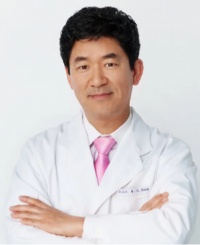 Dr. Yong Chol Song DDS, FAGD