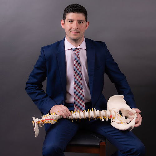 Dr. Daniel Roses, DC, Chiropractor