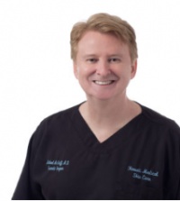 Dr. Michael Alan Mcgriff M.D., Surgeon