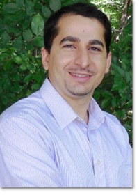 Dr. Dr. Omar Barakeh, Dentist