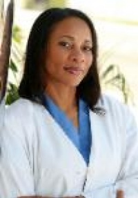 Dr. Dionne K Mcclain D.C., Chiropractor