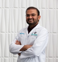 Dr. Maheshkumar Dholariya D.D.S., Dentist