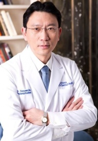 Mr. Chiun-lin Liu DDS, Periodontist