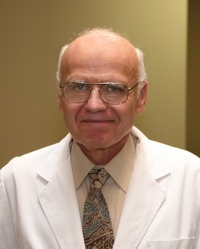 Dr. Robert Chase Wright MD