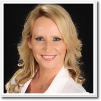 Dr. Sarah Knowlton M.D., OB-GYN (Obstetrician-Gynecologist)