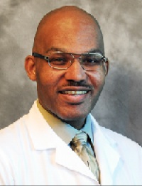 Dr. Stephen M Thomas MD, Family Practitioner