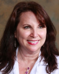 Dr. Dr. Julie K. Fox, Internist