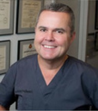 Dr. Christopher T Coad M.D., Ophthalmologist