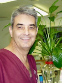 Dr. Felipe Heberto Esparza D.D.S.