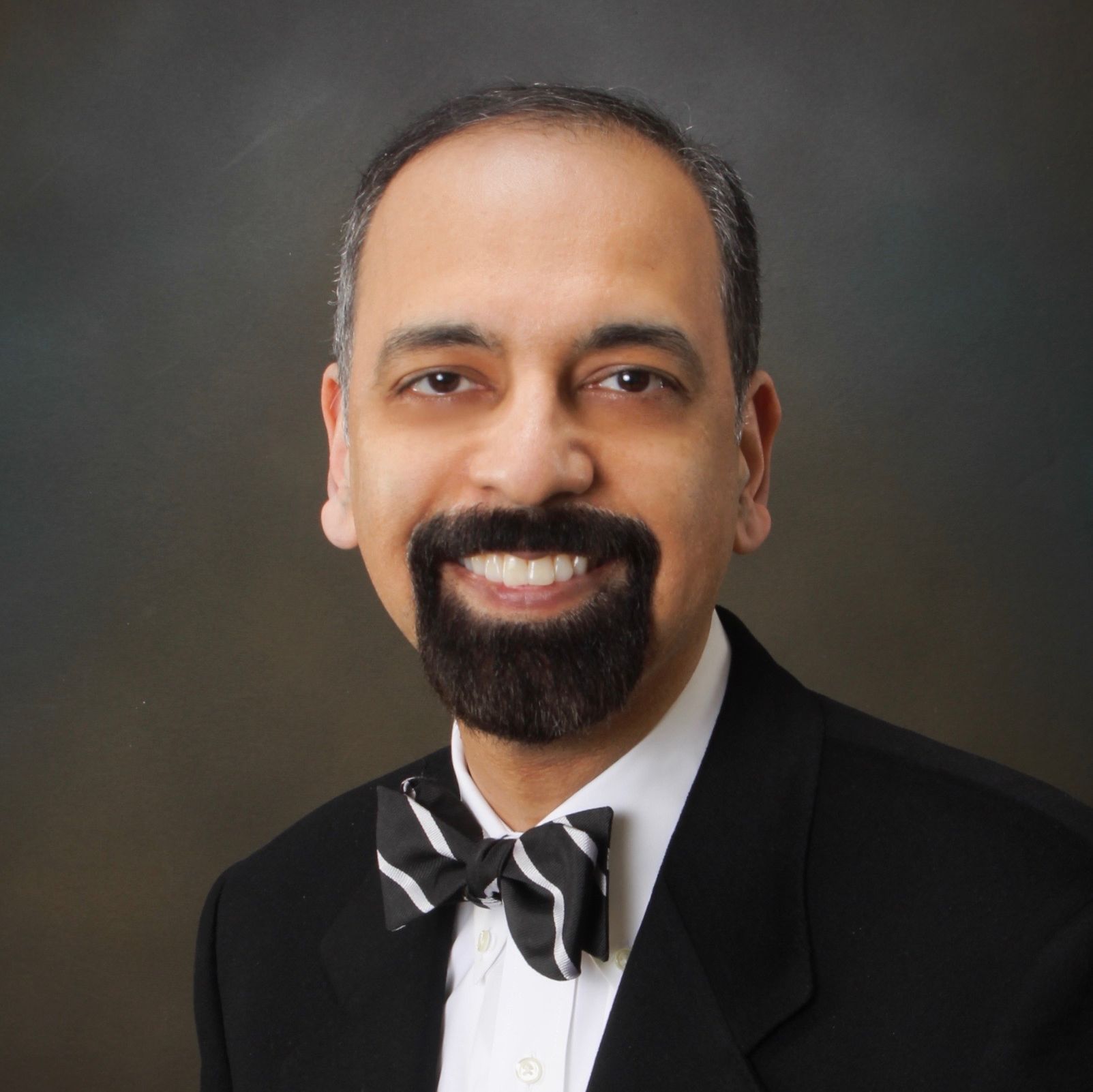 Dr. Dr. Sohail Hasan, MD, PhD, FACS, FRCSC, Ophthalmologist