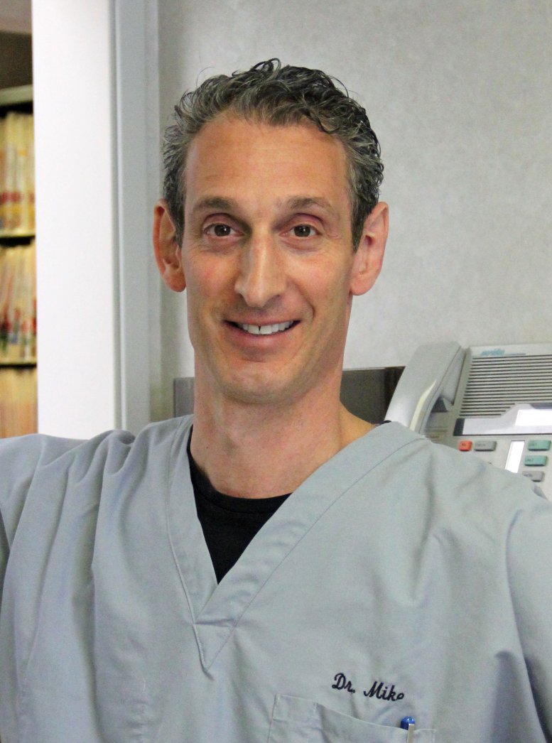 Michael Margolin D.M.D, Dentist
