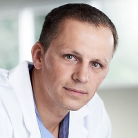 Dr. Hubert  Fornalik MD