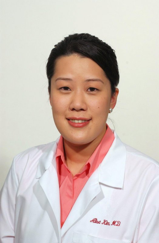 Dr. Alisa Kim M.D., Ophthalmologist