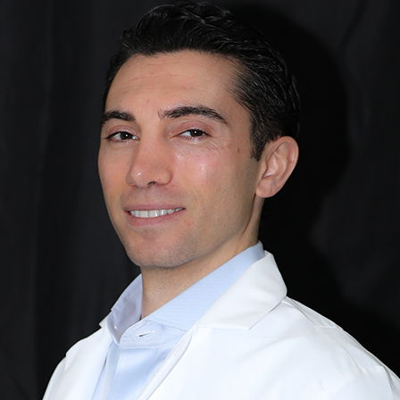 Dr. Dr. Darren Sachs, Surgeon
