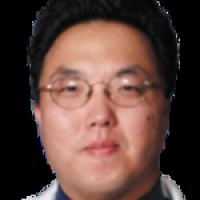 Dr. Tommy D Yun DDS, Periodontist